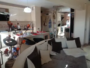 Apartament 2 camere la cheie, etaj 3 Piata Spitalului - aproape de Spitalul Judetean - imagine 7