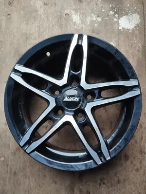 Jante aliaj 15 zoll marca Alutec, gama Vw, Seat, Skoda - imagine 3