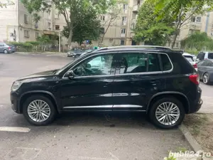 VW Tiguan R line 2.0 TDi 140 Cp 2010 Panoramă Bixenon Subwoofer JBL 1000w - imagine 3
