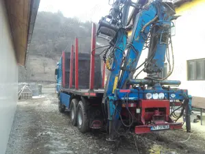 Camion transport bușteni cu macara hidraulică - imagine 3