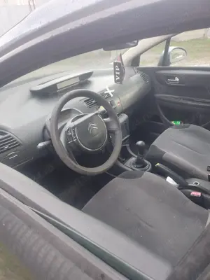 Dezmembrez Citroen C4  2007. 1.6 diesel