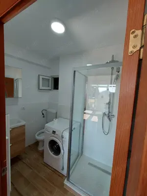 Apartament semicentral 2 camere str. Horea cu AC cu WiFi - imagine 8
