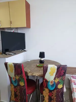 Cazare in regim hotelier garsoniera in statiunea Saturn - Mangalia   Zona Kaufland - imagine 3