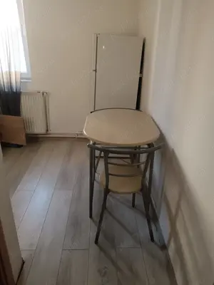 Închiriez garsonieră  - imagine 5