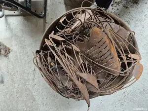 Greieri de metal pentru beciuri, crame,terase executați manual - imagine 4