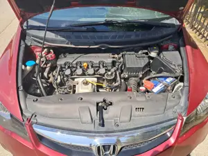 Honda Civic 1.8 benzina - 140 Cp - imagine 6