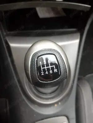 Vând Honda Civic 1,4 benzina inmatr.Ro an 2011 - imagine 3 Vând Honda Civic 1,4 benzina inmatr.Ro an 2011 - imagine 3