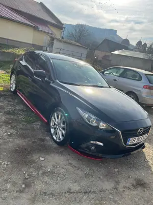 2017 Mazda 3 SKYACTIV-G 120 Center-Line Tuning 3