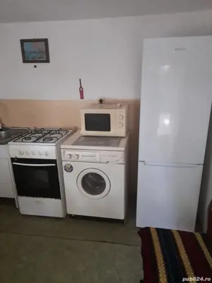 Vand casa batraneasca