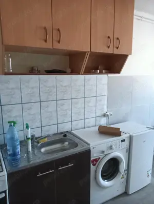 Închiriez garsonieră in valea aurie