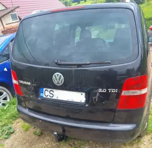Vand Volkswagen Touran - imagine 2