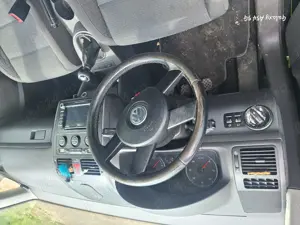 Vand Volkswagen Touran - imagine 3