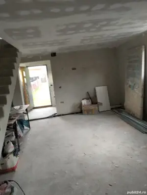Construcții interior exterior  - imagine 4