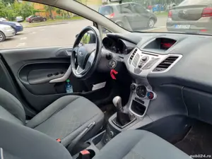 Ford Fiesta 1.4 Gpl - imagine 2 Ford Fiesta 1.4 Gpl - imagine 2