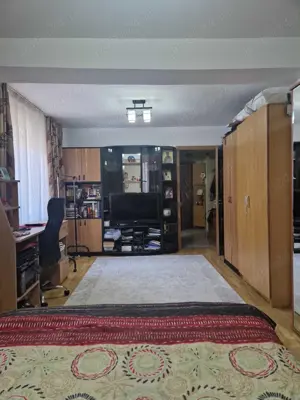 garsoniera Trivale etaj1 din4 45 mp moderna 2 balcoane bloc 2005 65000euro