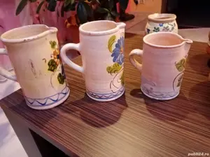 cani si vase vechi din lut  - imagine 4