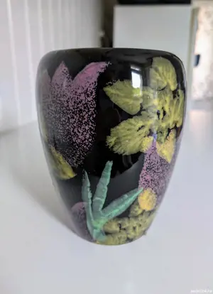 Vaza ceramica decorata manual