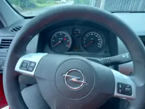 Opel Astra H 1,3 D 90 CP an 2009 - imagine 5