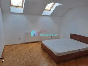 Casa tip duplex în Burdujeni - imagine 19