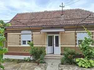Casa de vânzare in localitatea Șimand, județ Arad - imagine 3