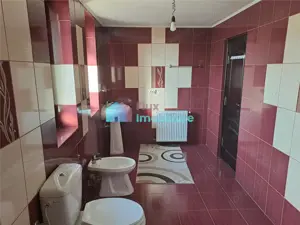 Casa tip duplex în Burdujeni - imagine 13