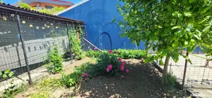 casa de inchiriat , 3 camere, frigider, masina de spalat , centrala pe gaz 