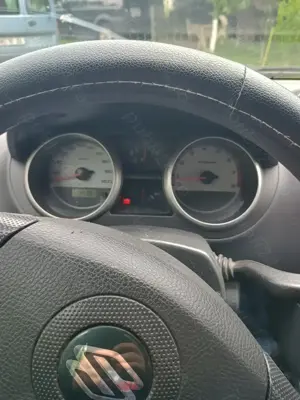 Vând Suzuki ignis  - imagine 6