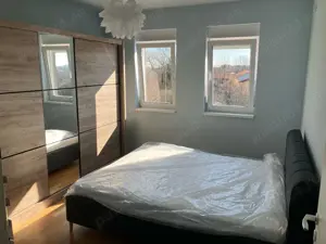 De inchiriat apartament cu 3 camere