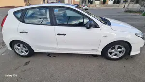 hyundai i 30, E 5, anul 2012, benzina, 1.4, 109 cp., toba sport