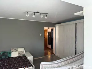 vand apartament 3 camere