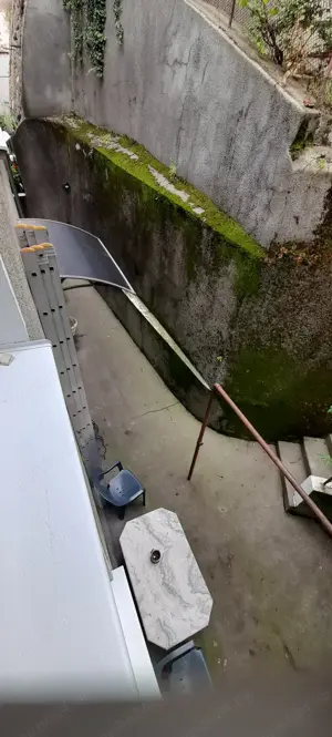 Vind casa cu etaj in centru Resita  - imagine 7