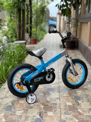 Bicicleta copii 3.. 5 ani noua