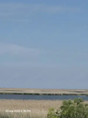 Teren intravilan de vânzare!