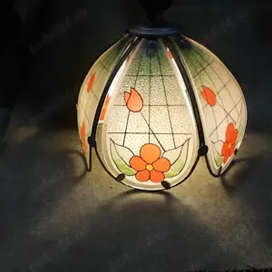Lampa vintage de tavan tip floare cu 6 petale din sticla