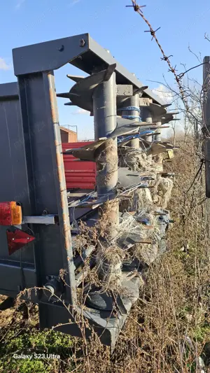 Remorca de imprastiat gunoi Belluci&Rossini - imagine 9 Remorca de imprastiat gunoi Belluci&Rossini - imagine 9