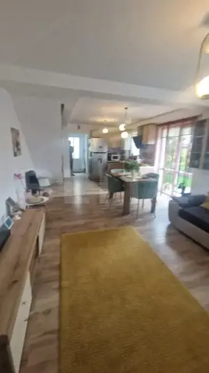 Duplex  3 camere cu terasa ,teren ,  insorita ,in Brasov la 5 min de Coresi Mall - imagine 13