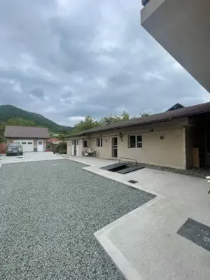 Duplex de vanzare, cu 8 camere, 300 mp, zona centrala - imagine 7