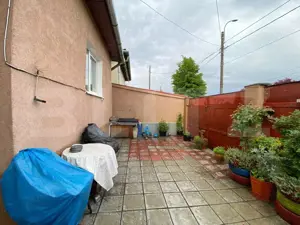 Casa individuala, de vanzare, cu 3 camere, 65 mp, zona Autogarii Beta - imagine 11