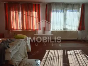 Casa cu 2 corpuri de cladire | zona 7 Noiembrie - imagine 5