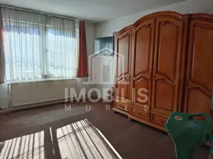 Casa cu 2 corpuri de cladire | zona 7 Noiembrie - imagine 6