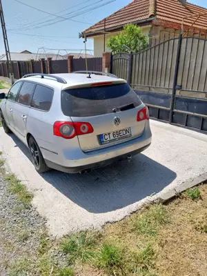 Vând Passat 2009, combi, automată  - imagine 5