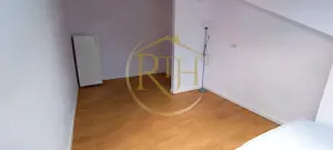 Apartament de închiriat (SAD) – ideal pentru locuință sau activități comerciale - imagine 9