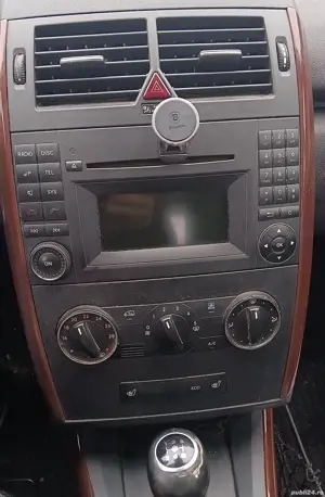 Mercedes Benz A Class 2010 benzină  - imagine 6