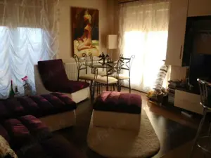 Proprietar vând apartament cu 2 camere, zona Iulius Mall