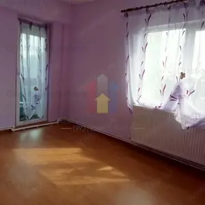 Renovata - LIBERA! Garsoniera conf. 1 DECOMANDATA etaj 3 Vidin - imagine 2