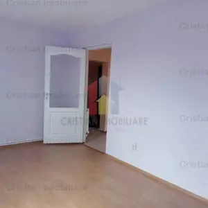 Renovata - LIBERA! Garsoniera conf. 1 DECOMANDATA etaj 3 Vidin - imagine 5