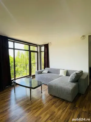 Închiriez apartament cu 2 camere, la vila