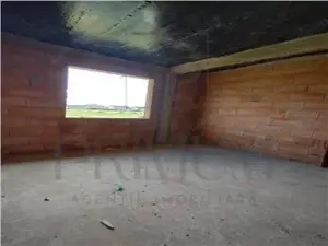 Duplex despartit prin camera tehnica - langa asfalt - compartimentare excelenta - dormitor la parter - imagine 5