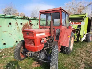 Tractor Universal 445 DT - imagine 3