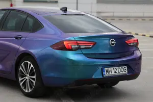 Opel Insignia 2018 1.5 benzină 165 cai - imagine 5
